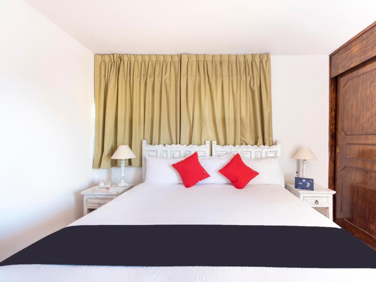 Suites Internacional Сапопан Экстерьер фото