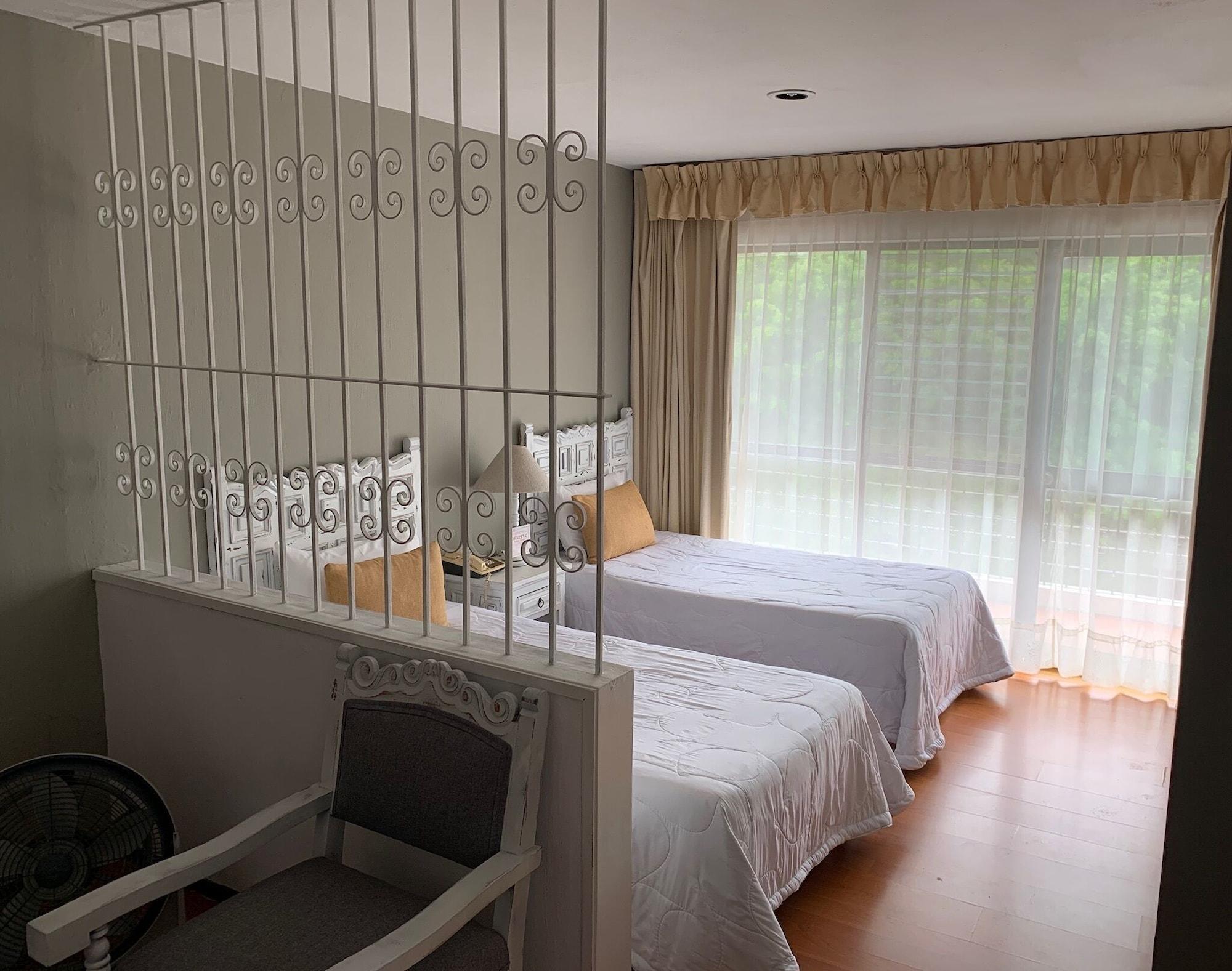 Suites Internacional Сапопан Экстерьер фото