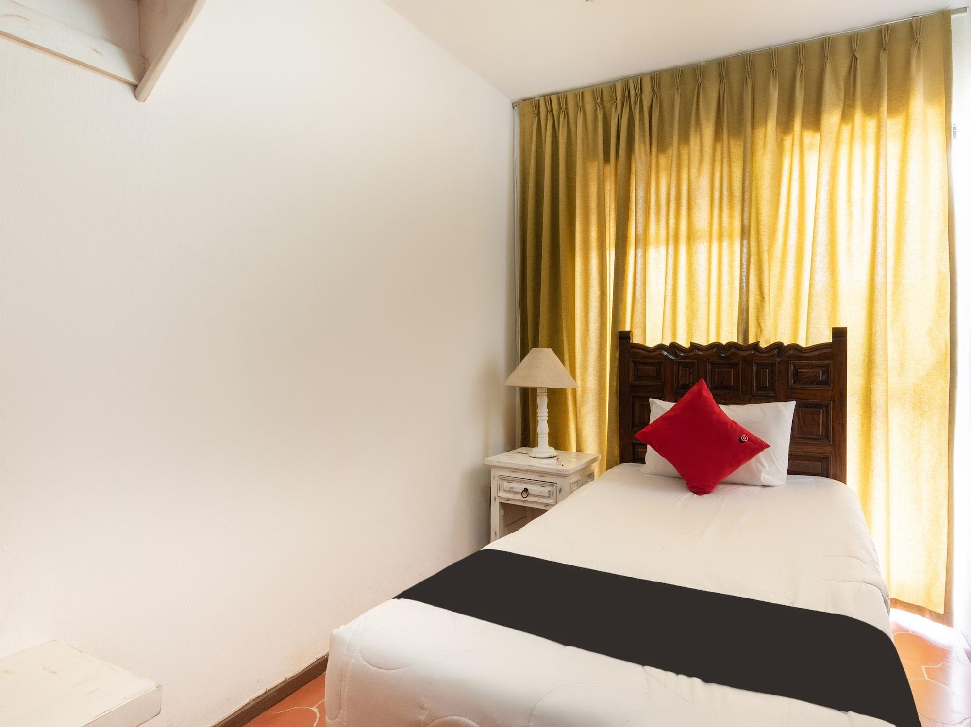Suites Internacional Сапопан Экстерьер фото
